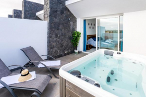 Monterey House Playa Blanca, Playa Blanca